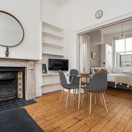 Chic Apartment Near Kensington Palace Londra Esterno foto